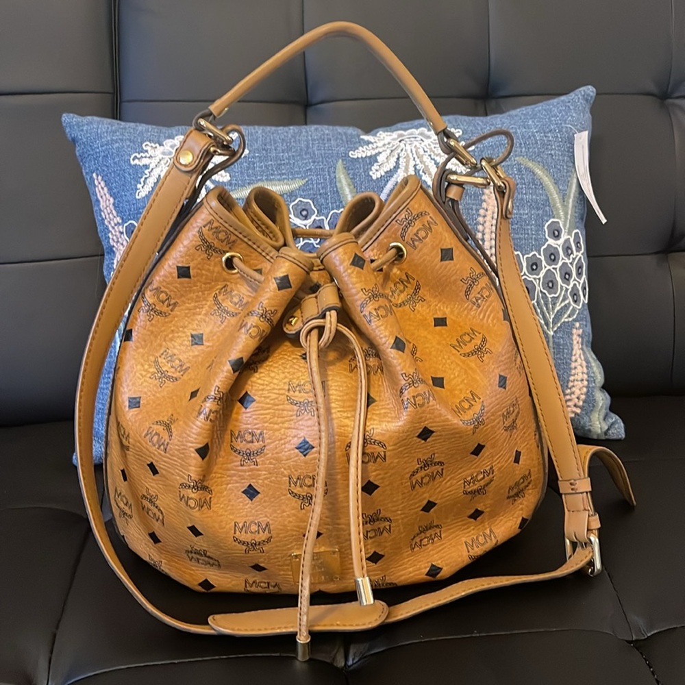 MCM Bags - Picture 10 of 12